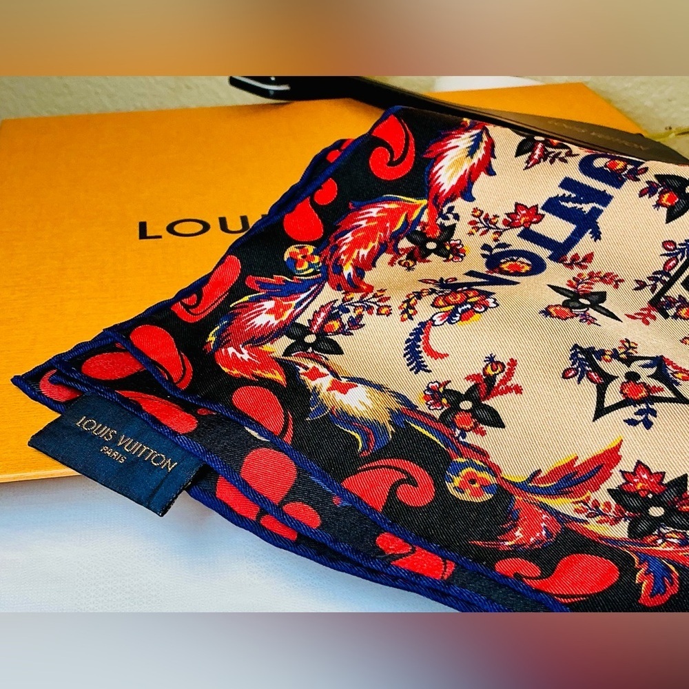 Auth Louis Vuitton Silk Scarf Bundle– Floral Monogram Print (Style 00-0195-682) - Picture 3 of 15